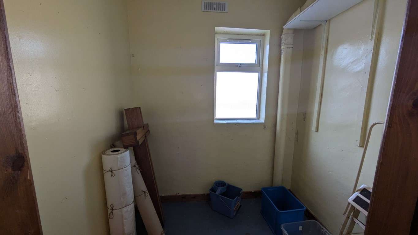 PXL_20241120_104123921