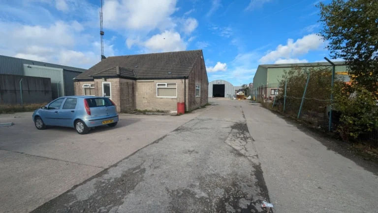 PXL_20241004_102822302